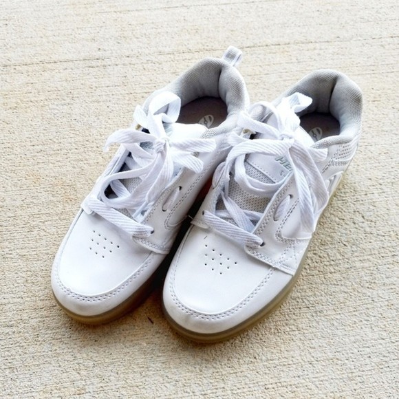 Heelys Shoes Heelys Tennis Shoes On Roller Skate Wheels In White Sz